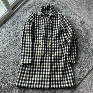 Great condition! Jcrew plaid coat - size 8T beautiful pattern gold buttons